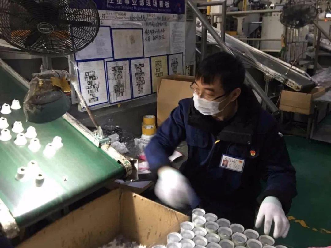 1640305762688548.jpg 640.webp (1).jpg